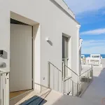 Apartment Petra Paura By Apulia